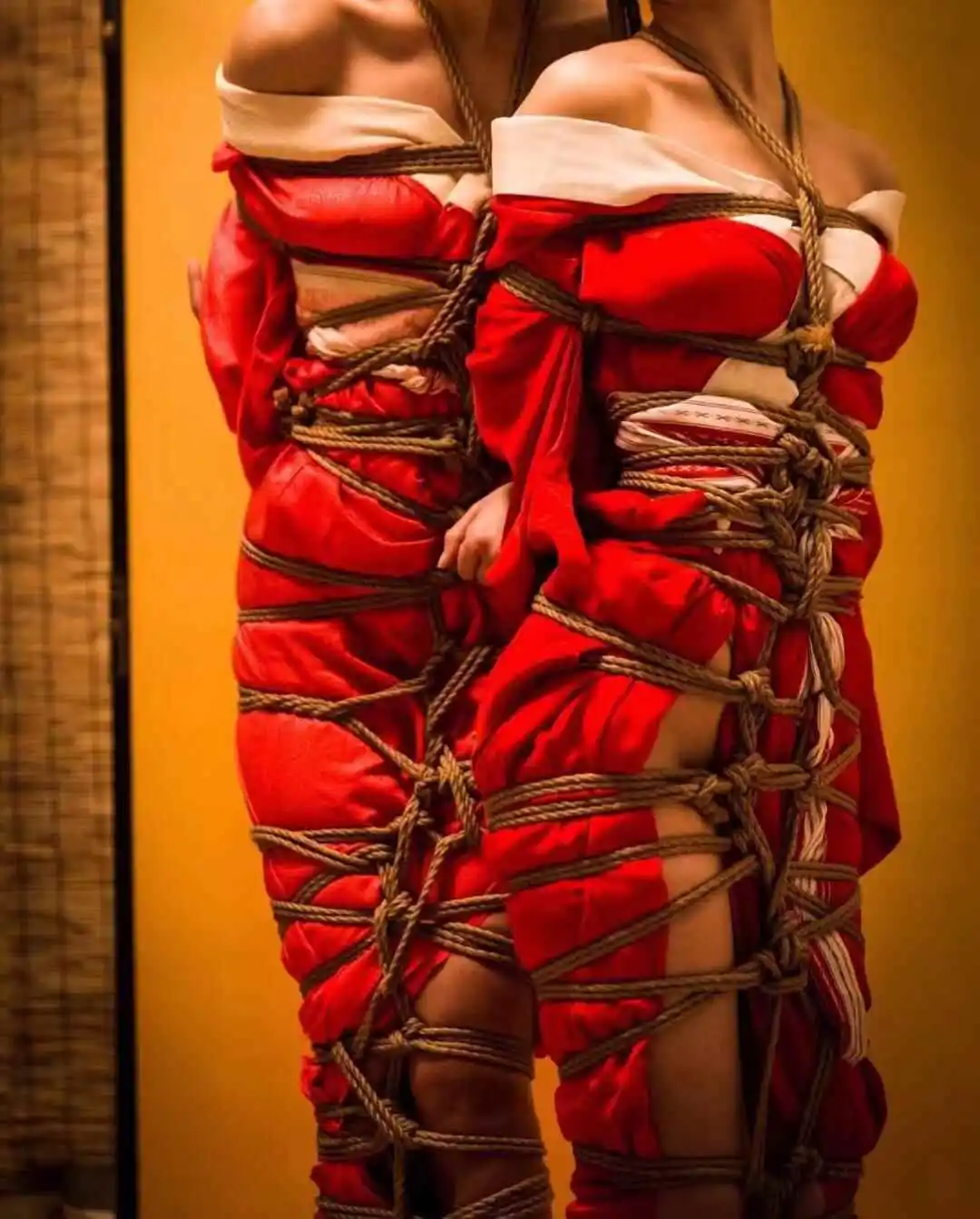 【西檬之家】字母圈的Aftercare：BDSM新人的安全感必修课